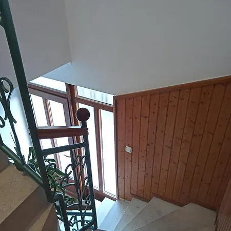 Borostyan Vendeghaz Apartment Balatonkeresztur Exterior photo